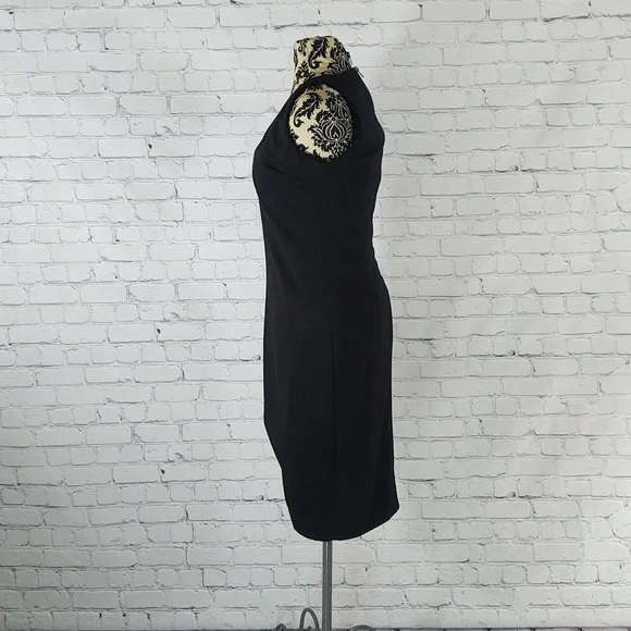 The Limited Size M Sleeveless V-Neck Cocktail Dress with Gold Zipper - Picture 5 of 10